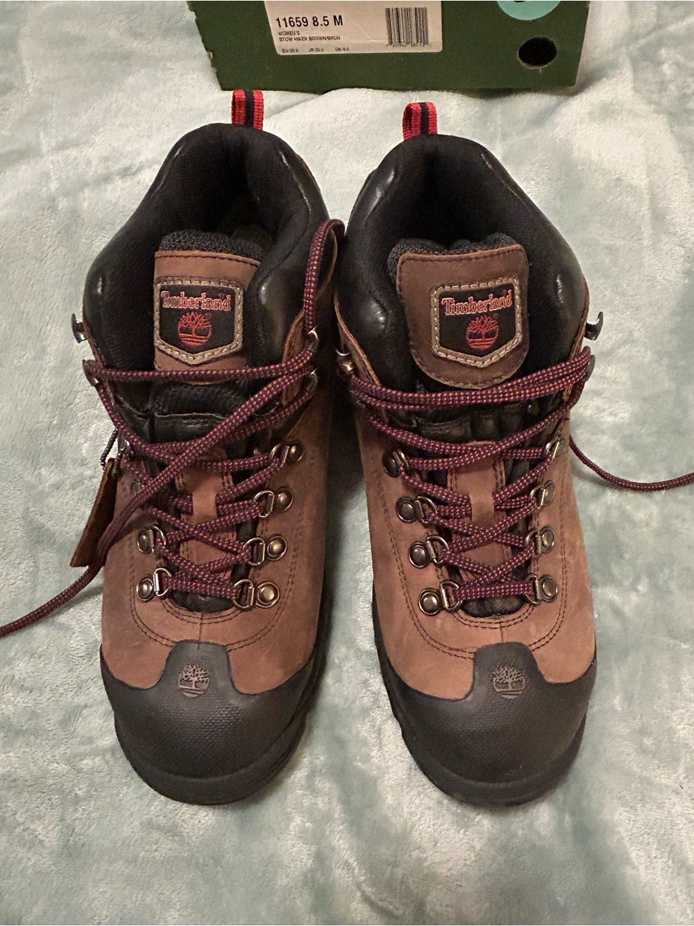 Timberland Brown and Black Women’s Hiking Boots with Burgundy Laces Size 8.5